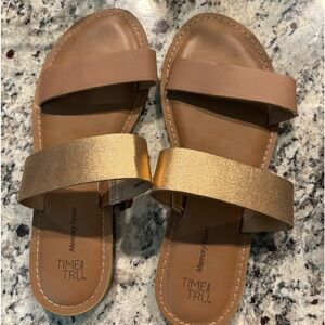 Time & Tru Sandals sz 7